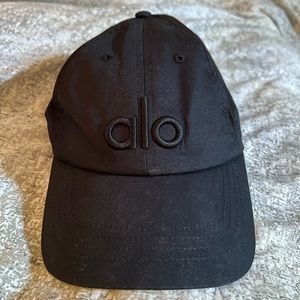 Alo Yoga Black Off Duty Hat